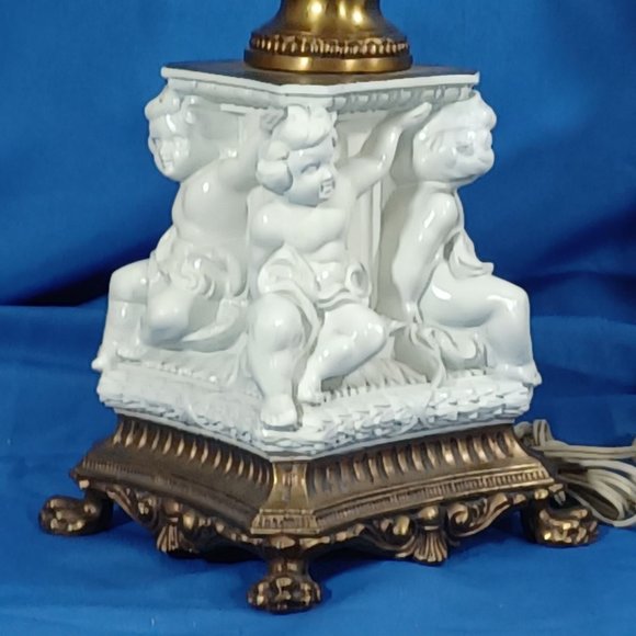 Must Buy Both Neoclassical Bronze Cherub Hollywood Regency Buffet Table Lamp - Picture 11 of 16